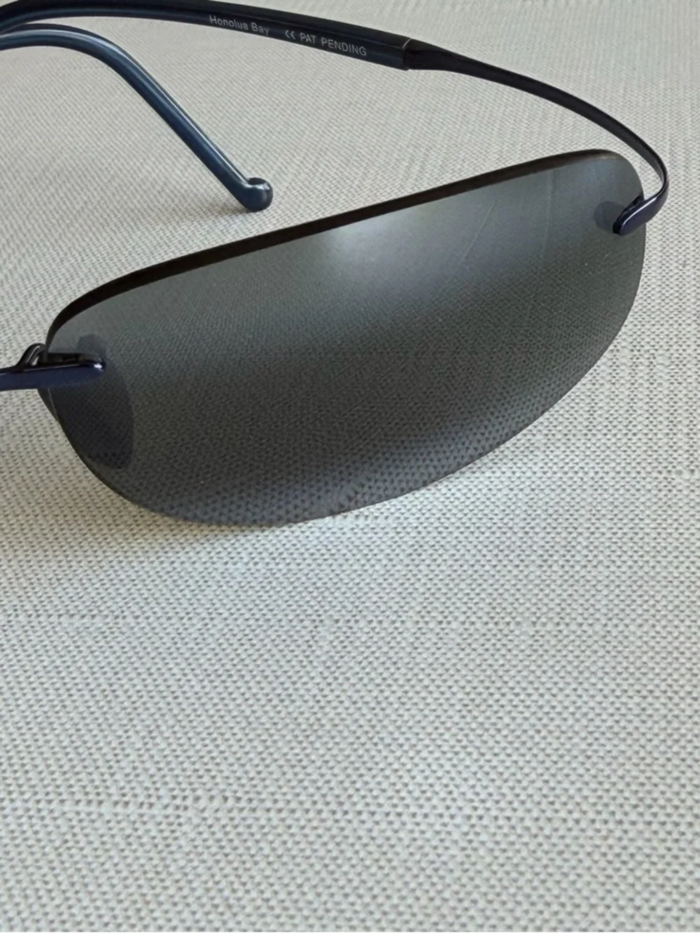 Maui Jim Honolua Bay MJ516-03 Japan Titanium Blue / Gray Lenses + Hard Zip Case